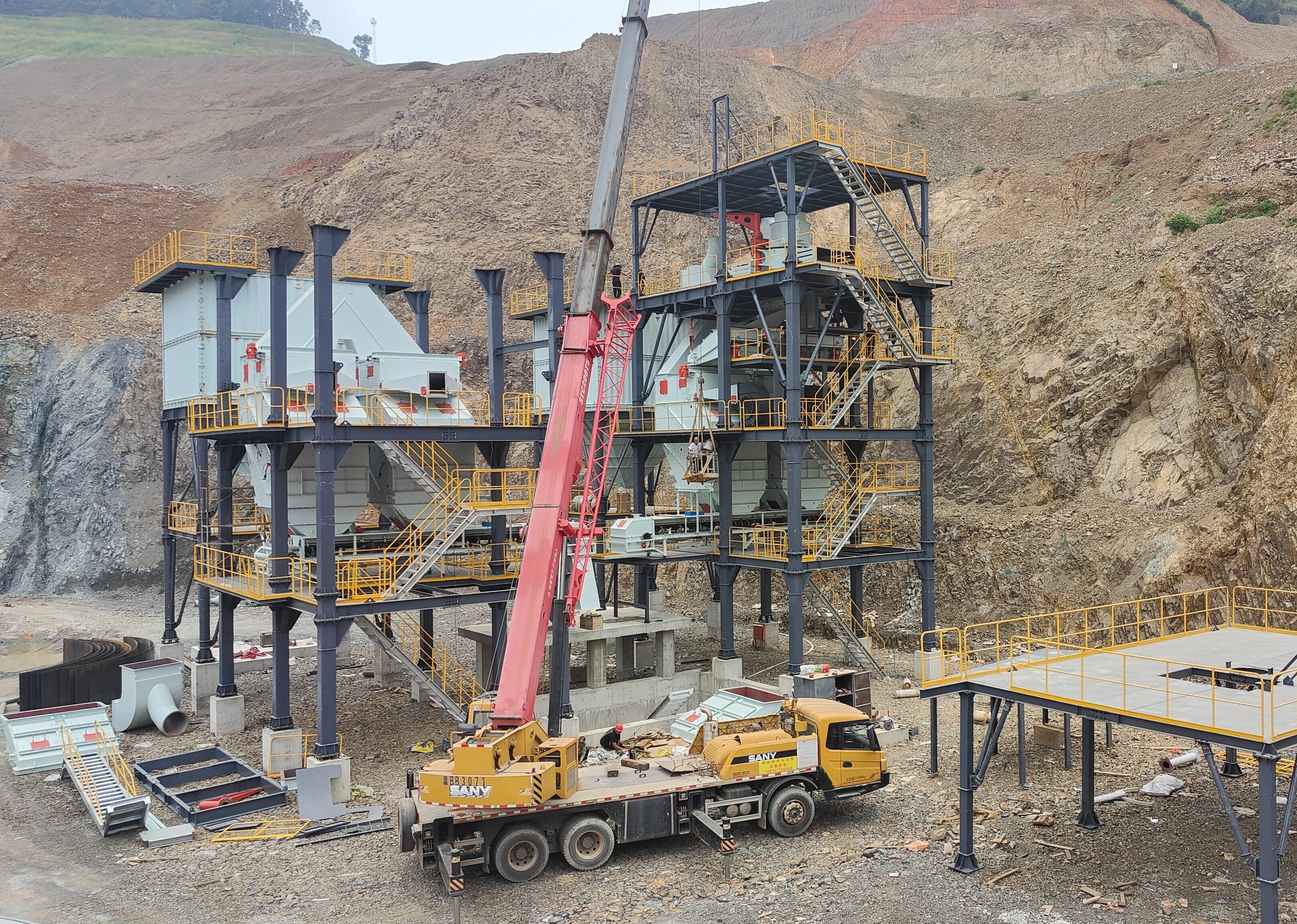 制砂樓 —— 從石到砂，一鍵轉(zhuǎn)換的制砂革命
