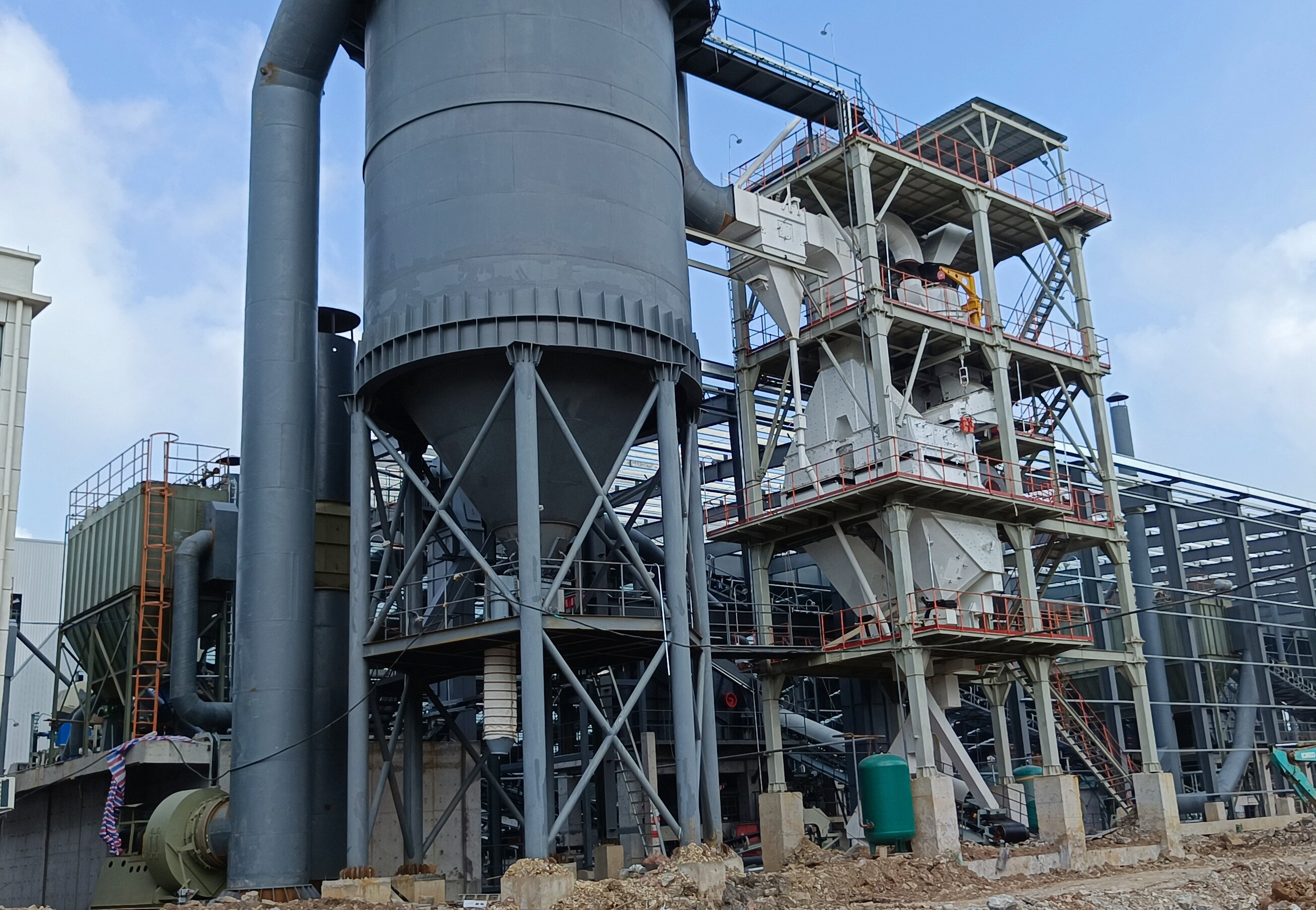 制砂樓賦能建筑垃圾資源化：變廢為寶，破解固廢治理與用砂難題